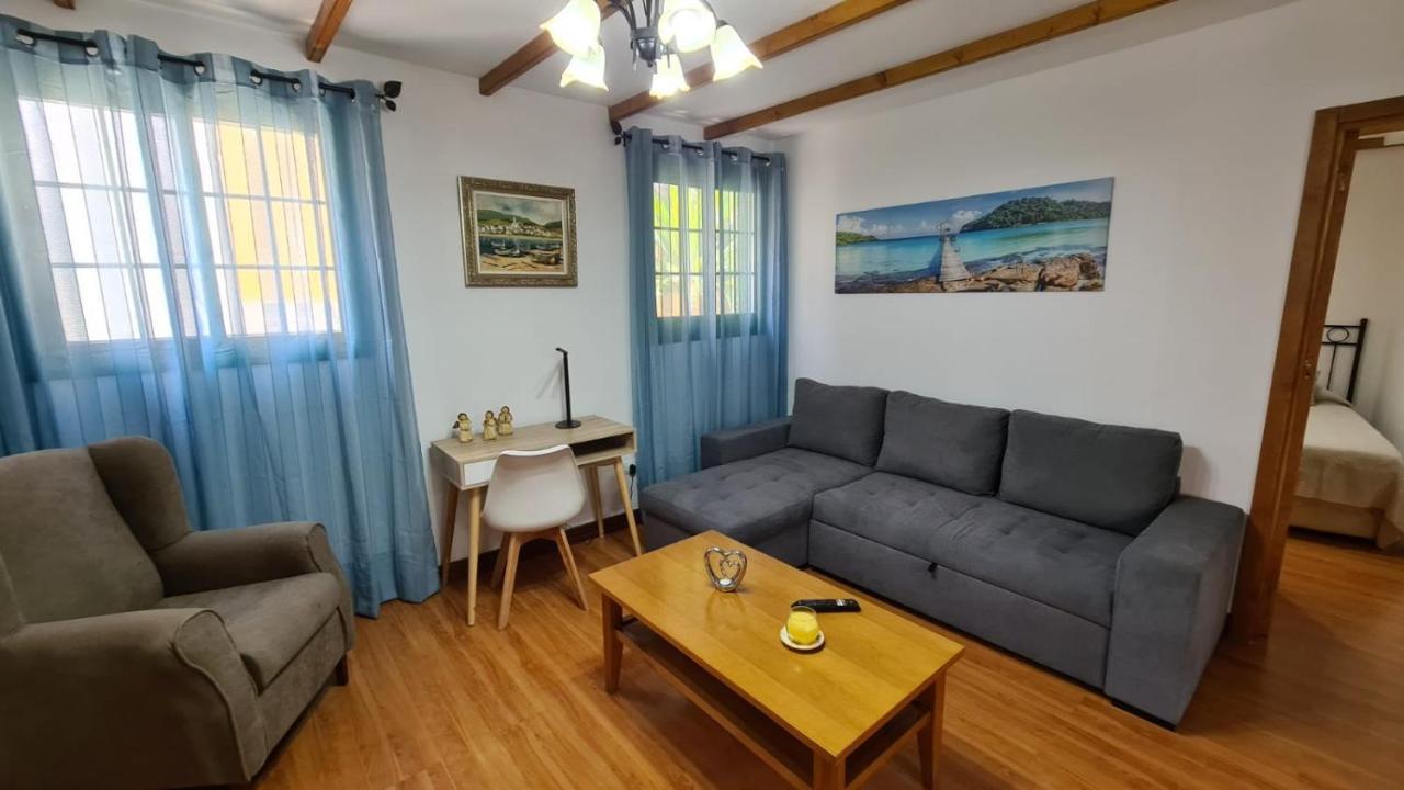 El Llanete Villa Vega de San Mateo Bagian luar foto