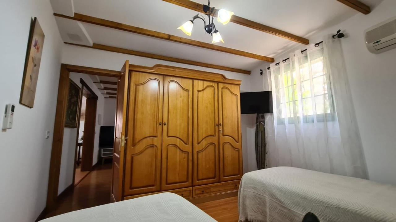 El Llanete Villa Vega de San Mateo Bagian luar foto
