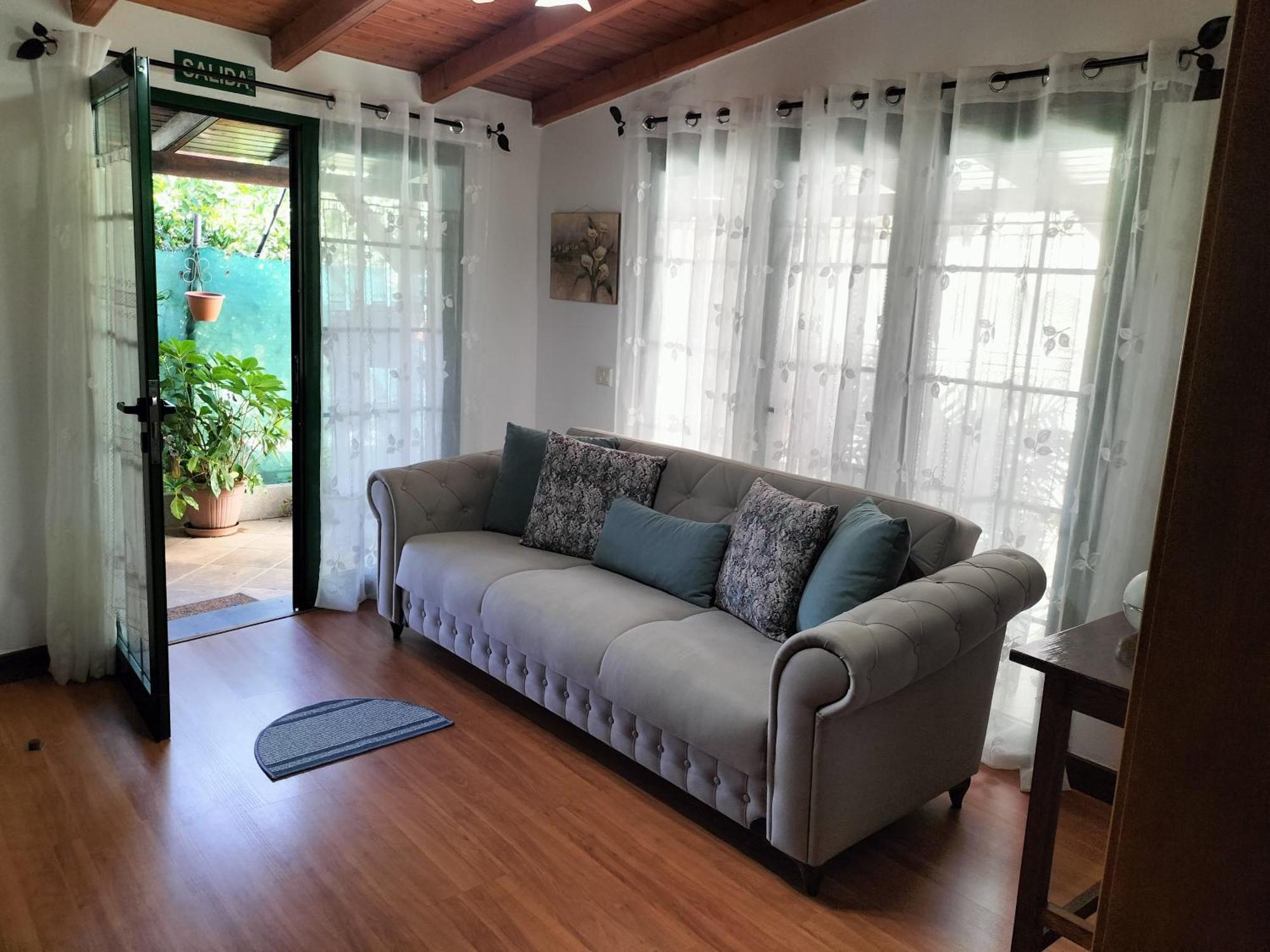 El Llanete Villa Vega de San Mateo Bagian luar foto