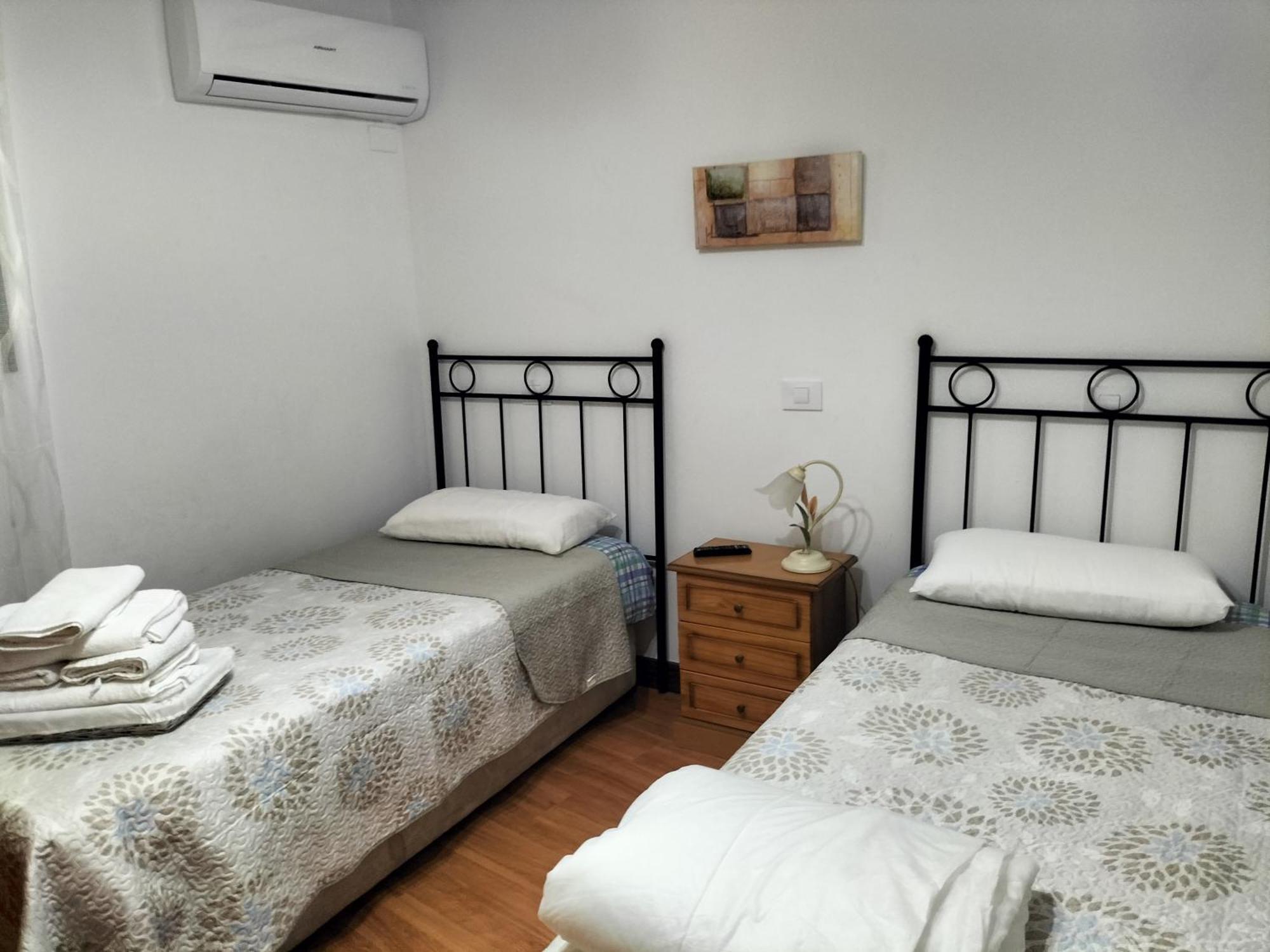 El Llanete Villa Vega de San Mateo Bagian luar foto